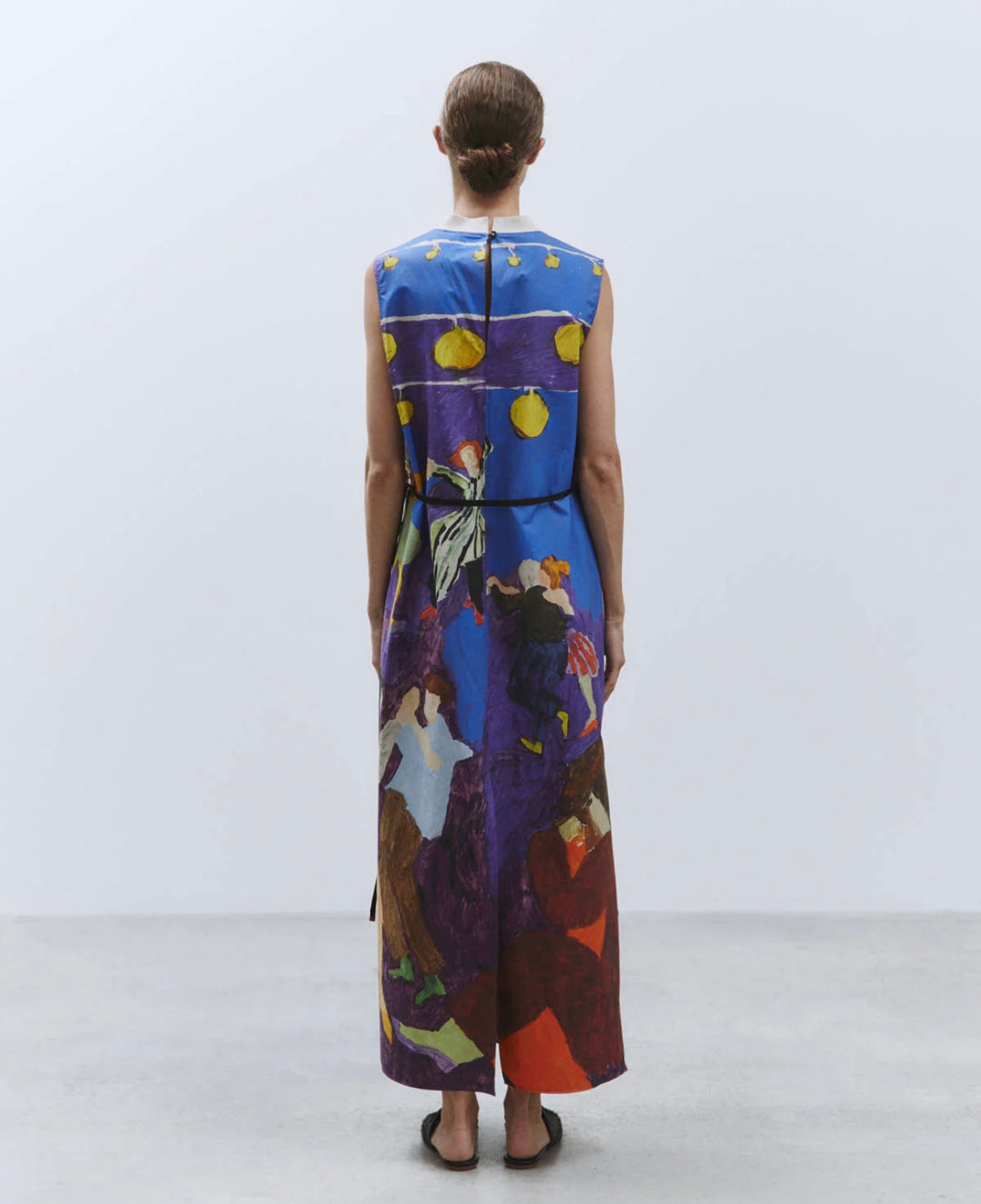 Sleeveless dress